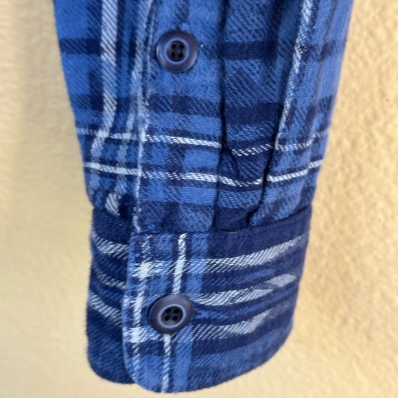 Zara Men’s Blue/White Plaid Flannel Shirt With Interwoven Design Size Large EUC! - Picture 4 of 6